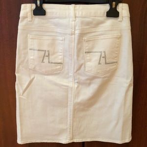 Zara White Crystal pocketed Denim Skirt Size 4🌸